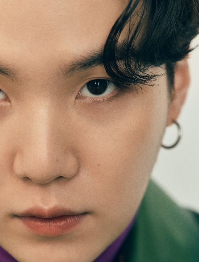Closeup of Yoongi’s very pretty face 