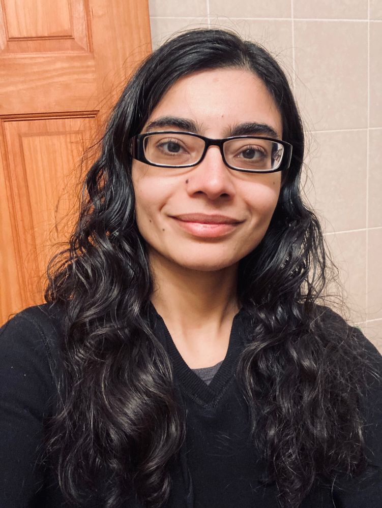 Selfie of me with very shiny hair