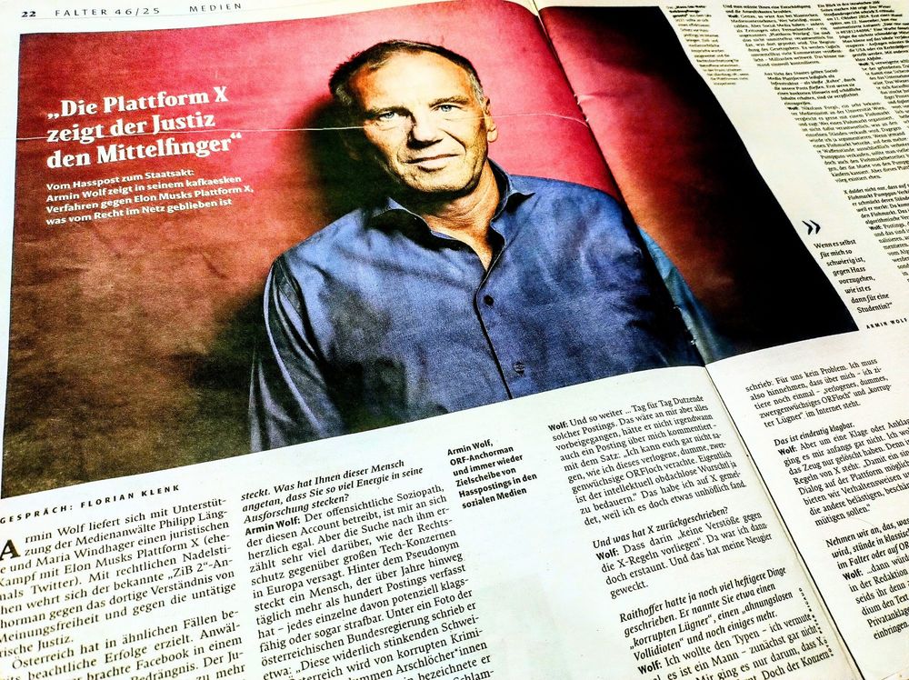 Falter 46/25, S 22 f: "Die Plattform X zeigt der Justiz den Mittelfinger"