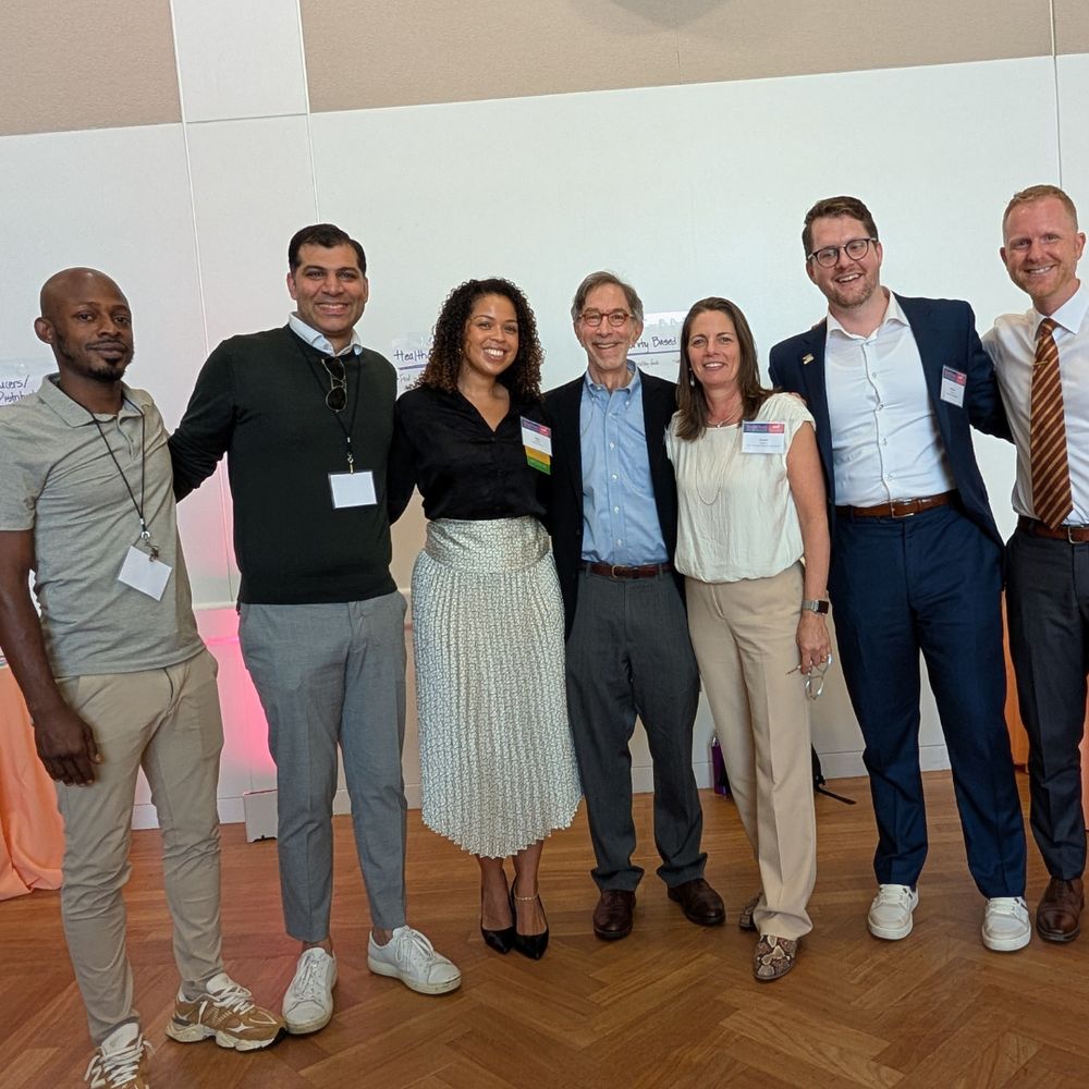 Representatives of Aspen Food Leaders Fellows (left to right): Ronnie Webb, 
Jillian Griffith, Tariq Sheriff, Corby Kummer (executive director of Food & Society at the Aspen Institute), Krystal Register, Richard Comeau, and Brent Ling
