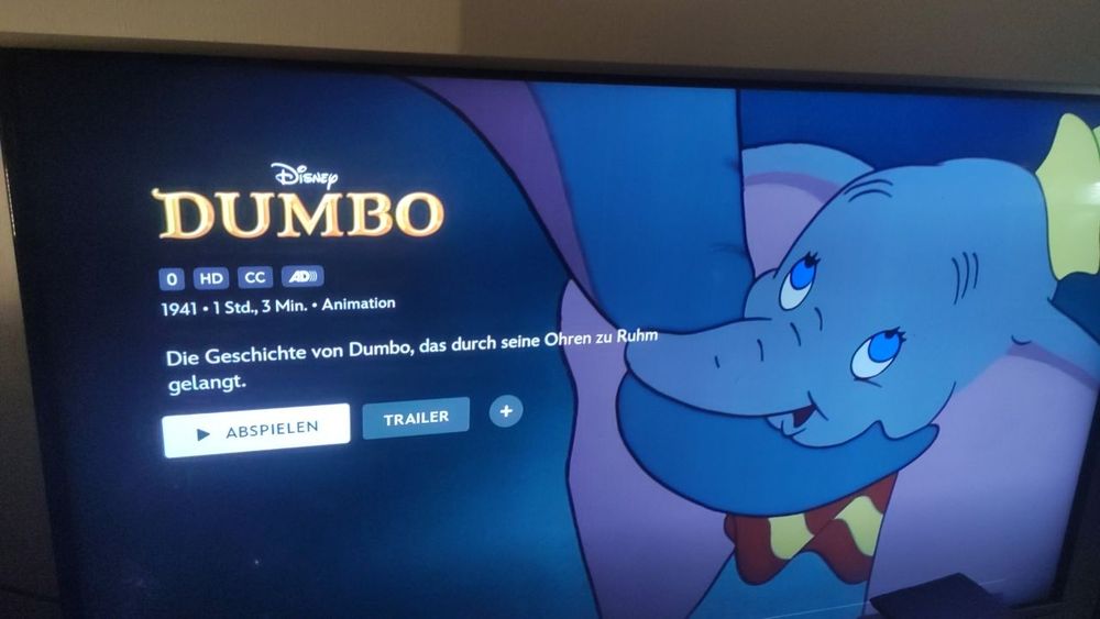 Titelbild von dem Disneyfilm Dumbo von 1941.