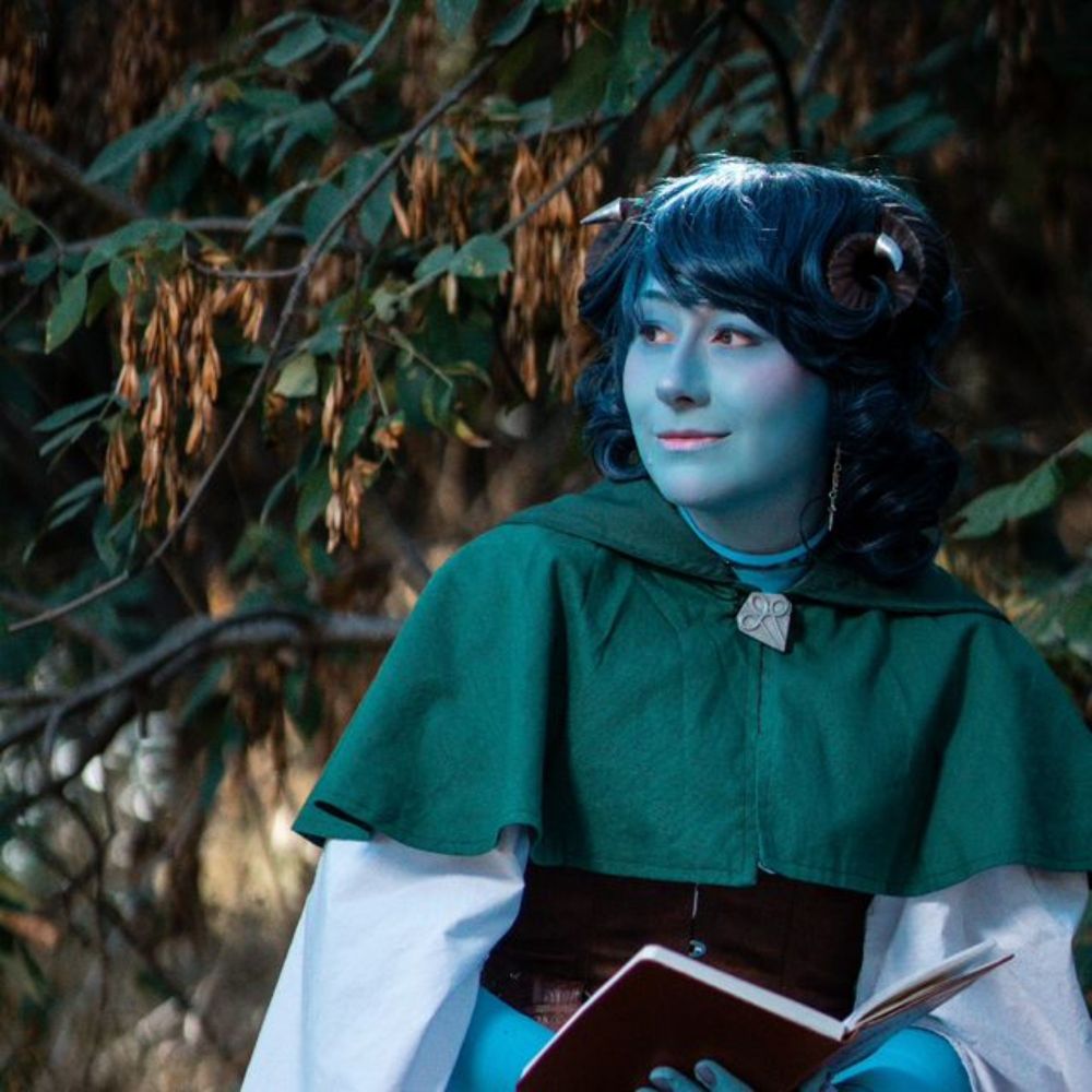 Mattie Winter on Instagram: "It's Thursday!!!!

I'm so excited to show off the photos from Cosplay Cabin™️. I almost gave up on my Jester when I wore her in 2019 because I didn't like the end result, ...