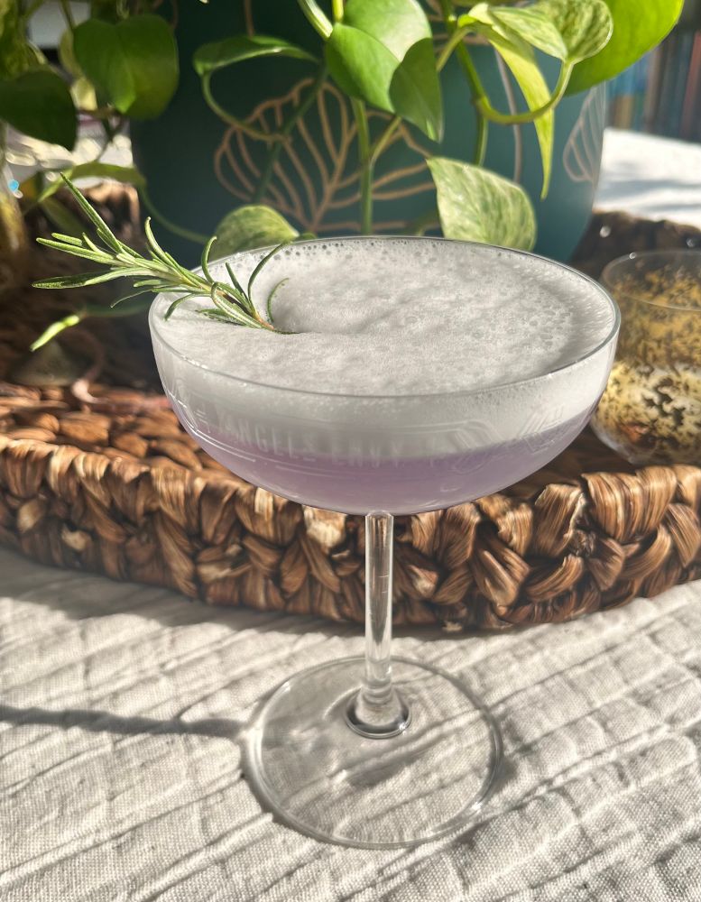 A picture of the cocktail described above
