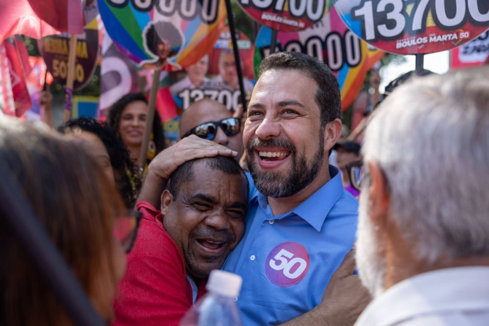 Mônica Bergamo: Artistas e intelectuais lançam manifesto por voto útil em Boulos para evitar segundo turno 'trágico' em SP