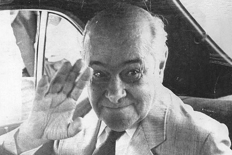 Conheça os cinco períodos da República