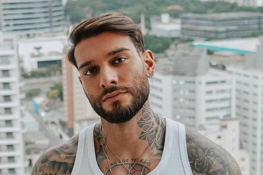 Lucas Lucco é indiciado sob suspeita de estelionato na venda de Porsches