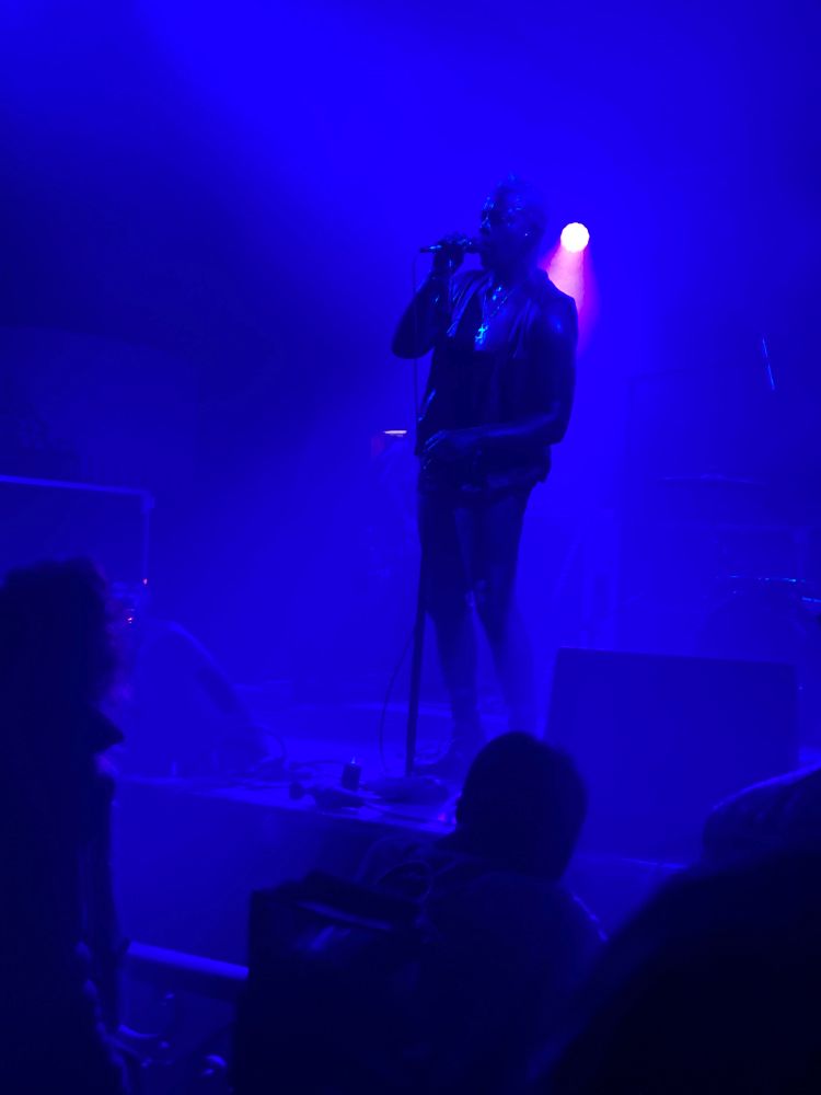 Le chanteur du groupe de métal BUÑUEL 