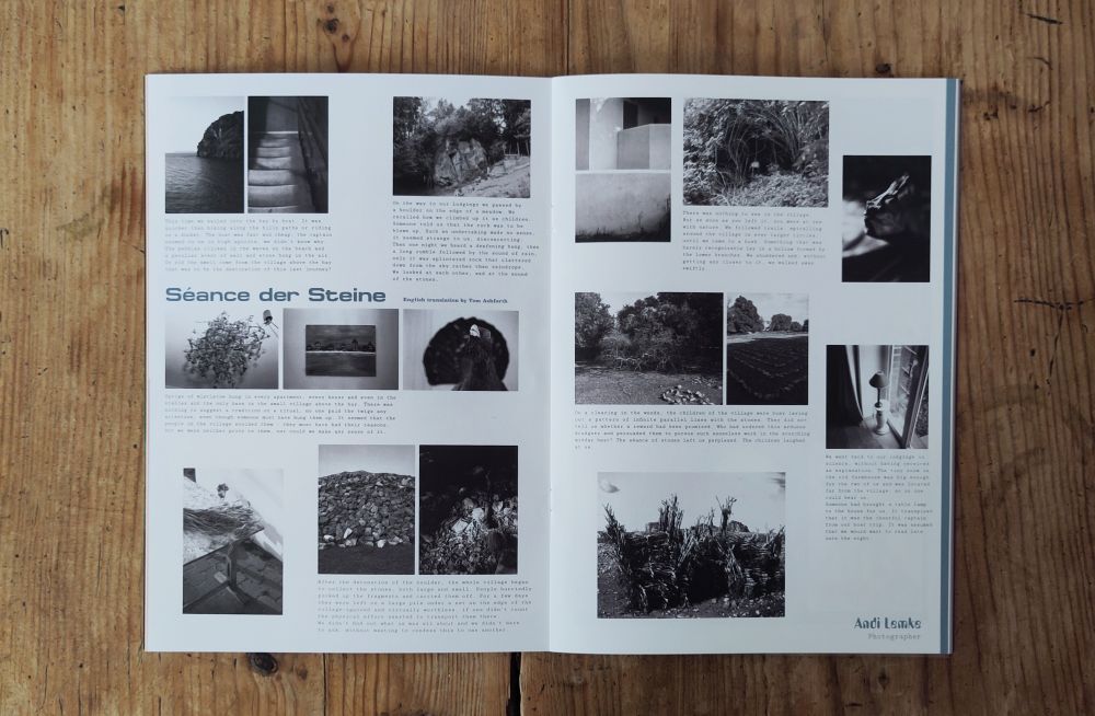 Aufgeschlagene Seite des Magazins FELD. Zu sehen ist eine Foto-Story in Schwarz-weiß. 