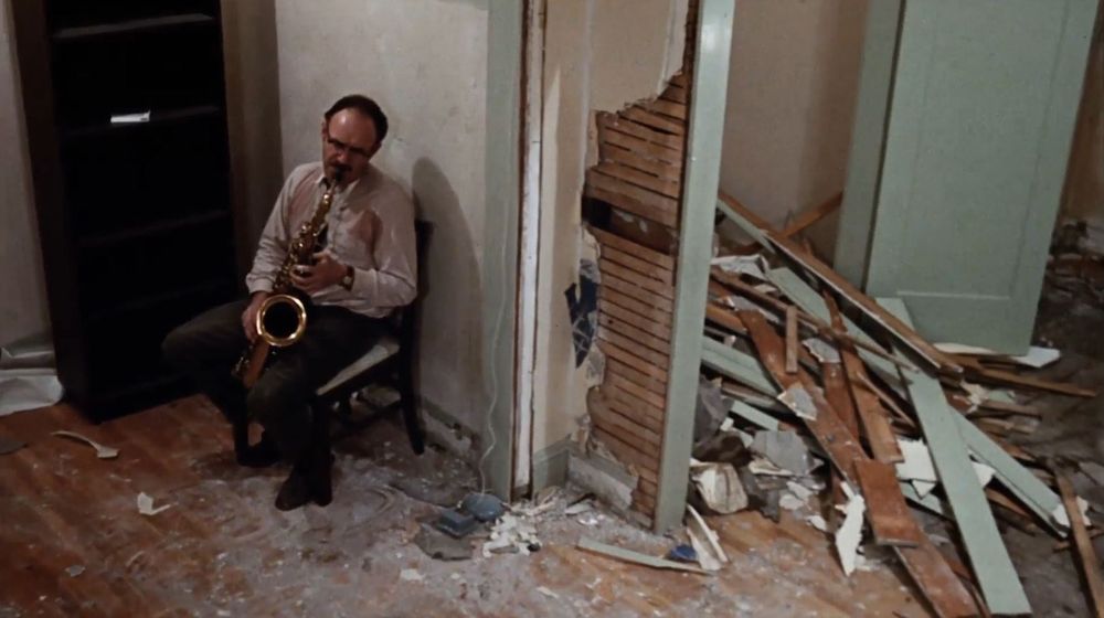 Gene Hackman as Harry Caul, eavesdropping expert, at the end of the movie 