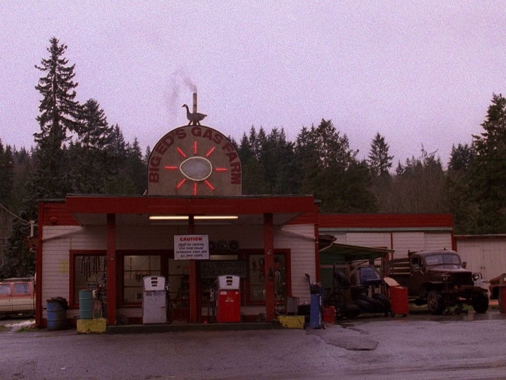 Big Ed’s Gas Farm, as seen in Twin Peaks.