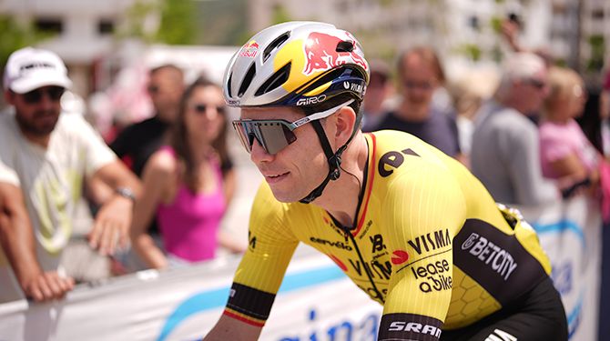 Wout van Aert tweede tijdens rustdag