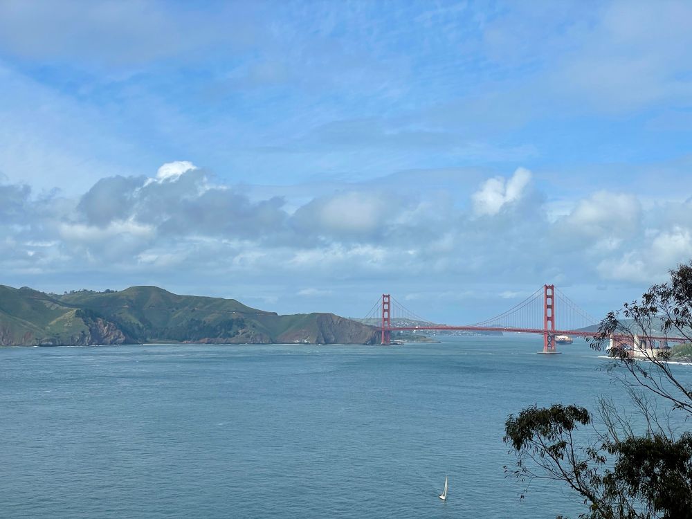 A beautiful photo of the Golden Gate Bridge and the Marin headlands. 