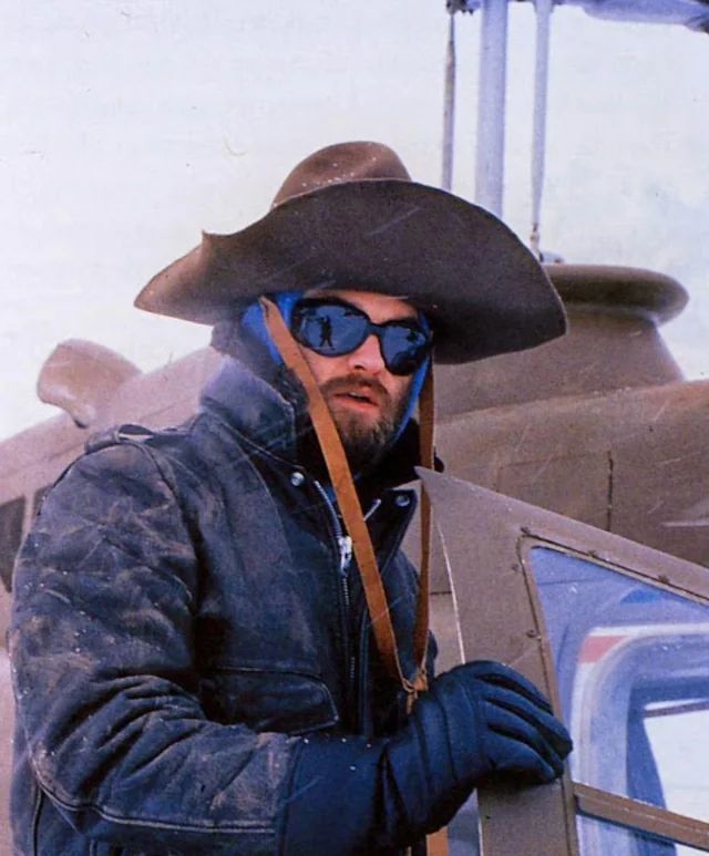 Kurt Russell in The Thing looking cool as hell