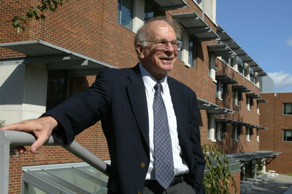 Le Nobel d’économie Daniel Kahneman s’éteint à l’âge de 90 ans