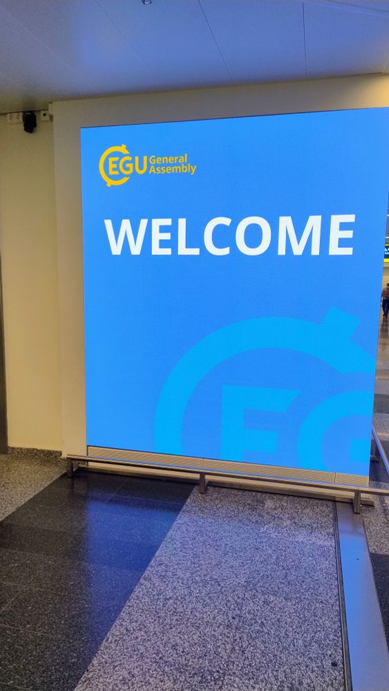 A welcome sign at EGU, saying simply welcome 

