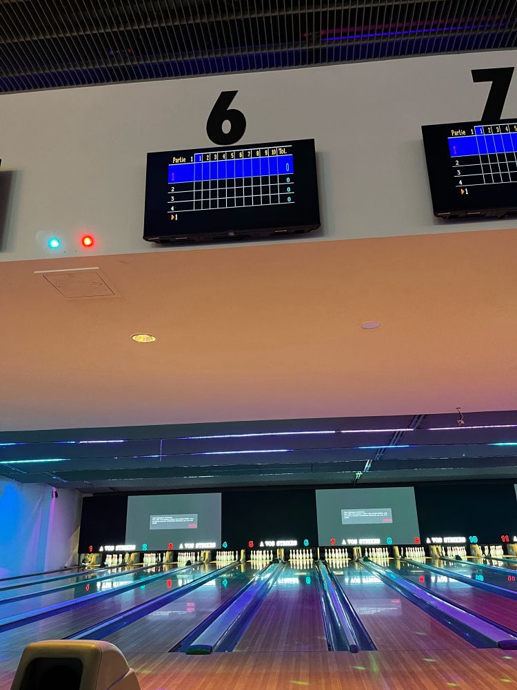 Bowling