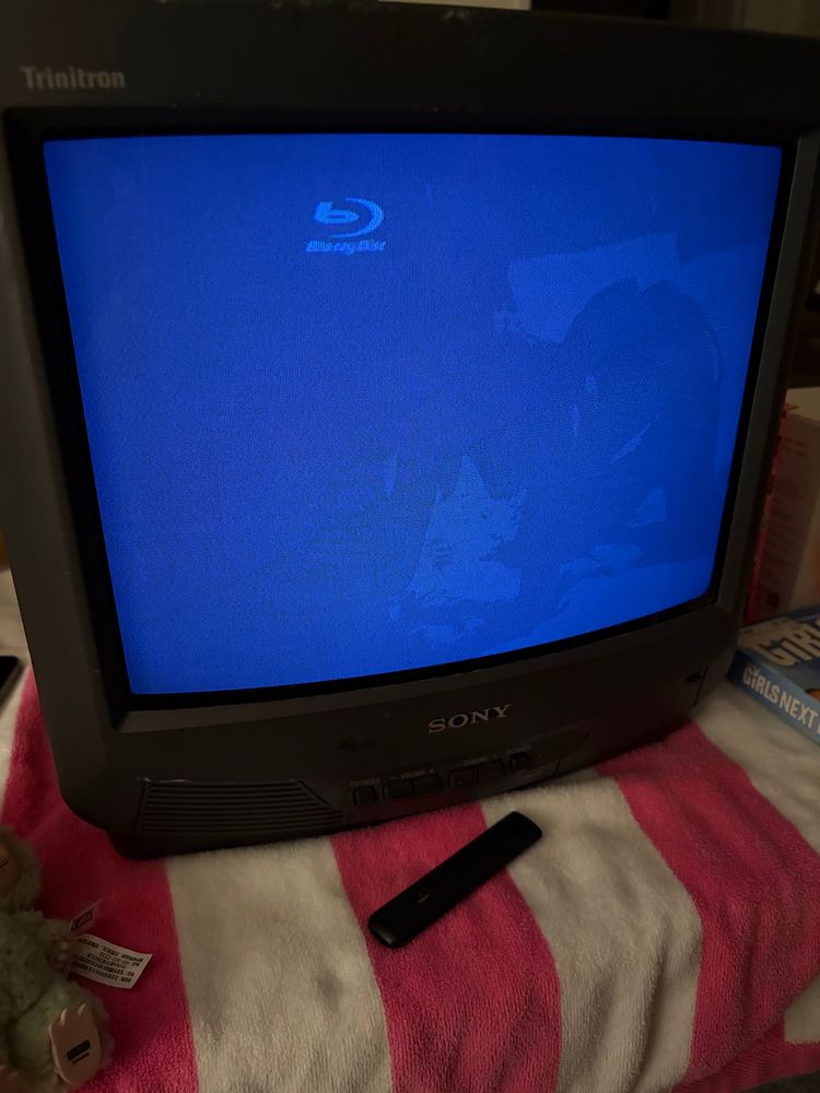 sony kv-13m40 crt with porn burned into it