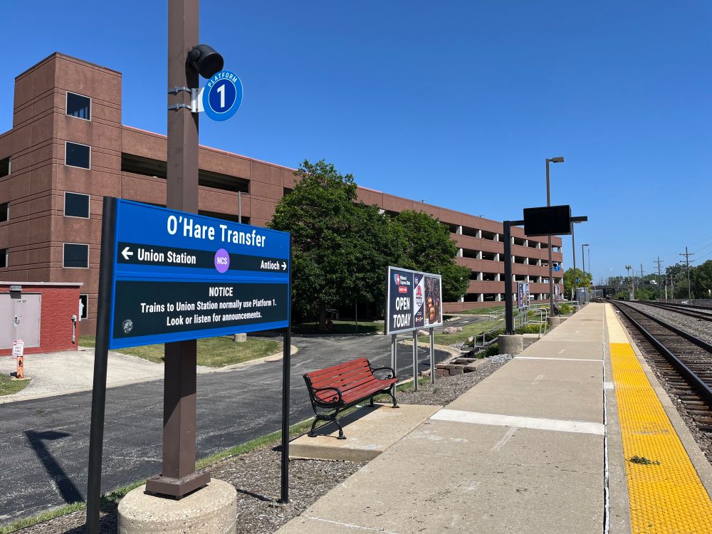 The O'Hare Transfer platform and station signage