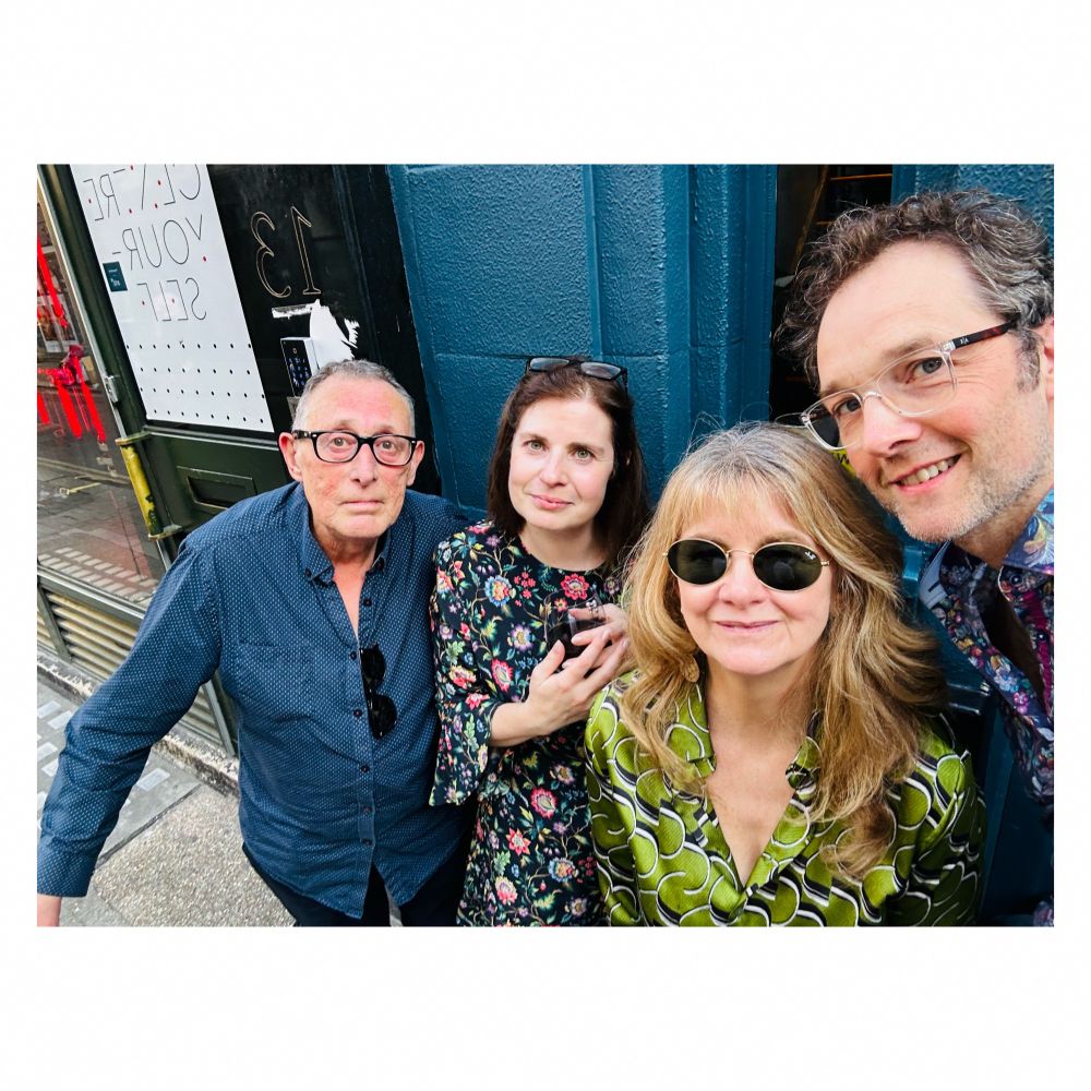 Photo of 4 degenerates outside a London pub! Ian Martin, Liz Buckley, Andrea Gibb, and Chris Addison 