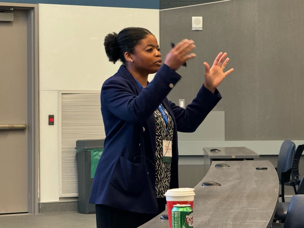 Photo of Tracie Addie presenting.