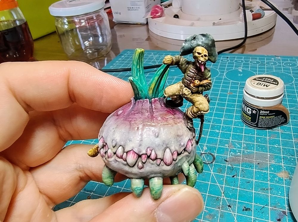 Turnip28 toff riding their pet tuber, it's a miniature kitbashing. 