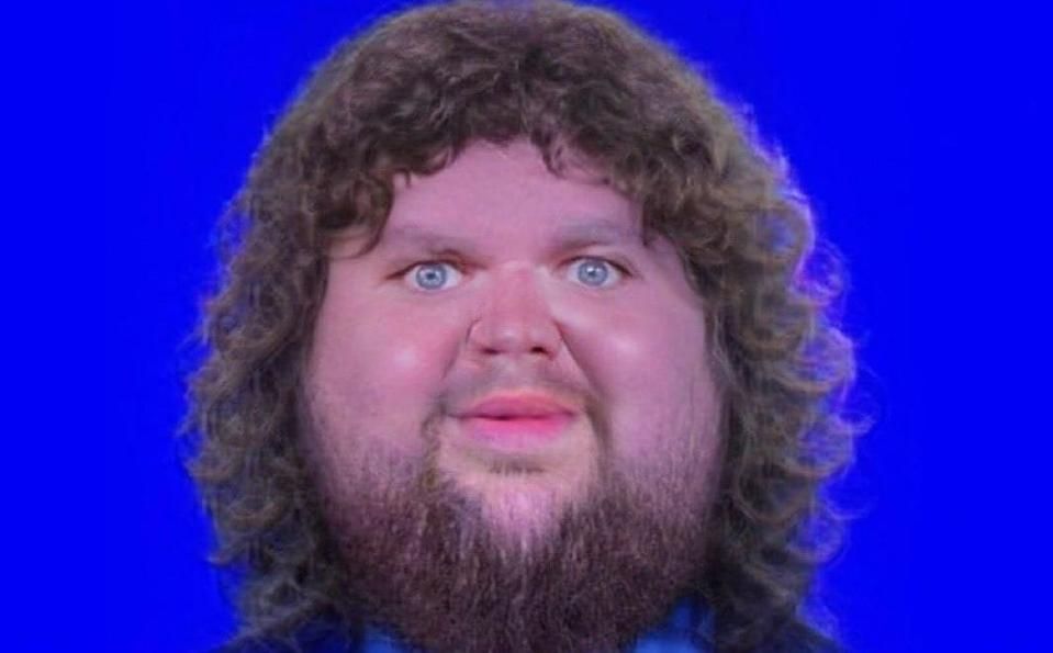 Fat jd vance with a poodle perm meme. 