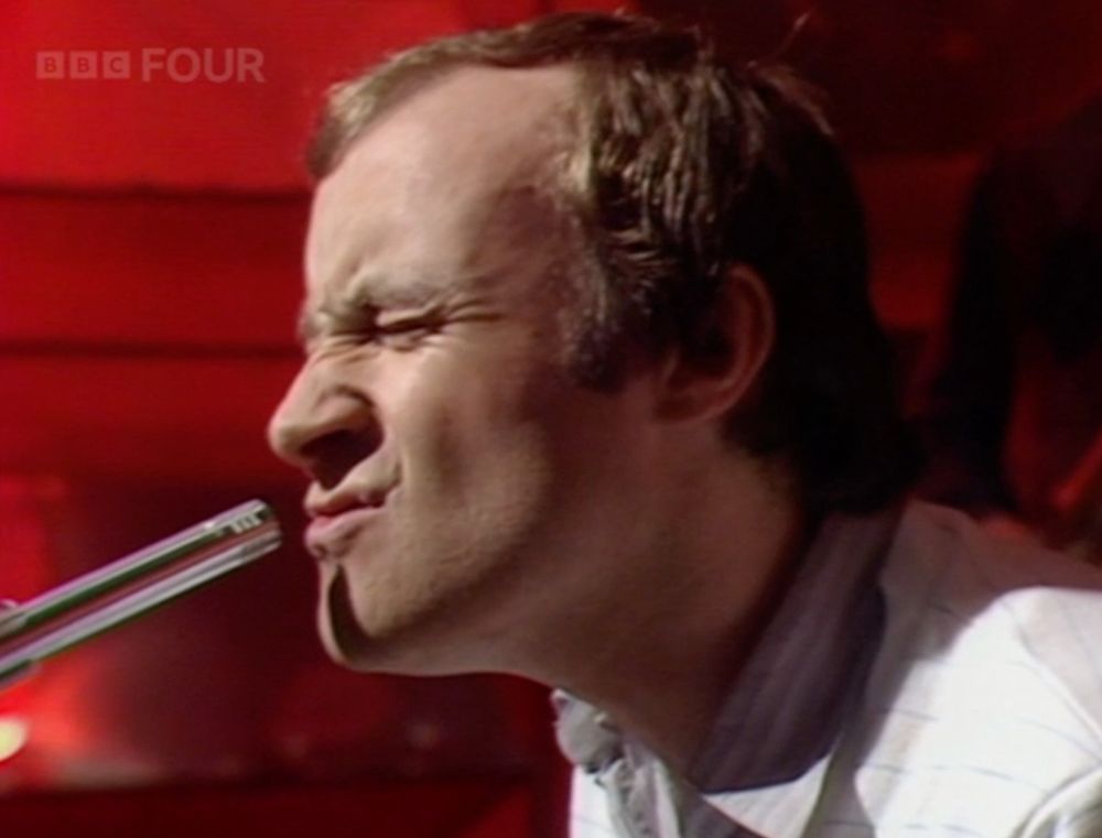 Phil Collins gurning