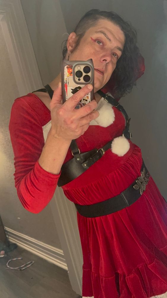 Samantha selfie in a red velvet dress