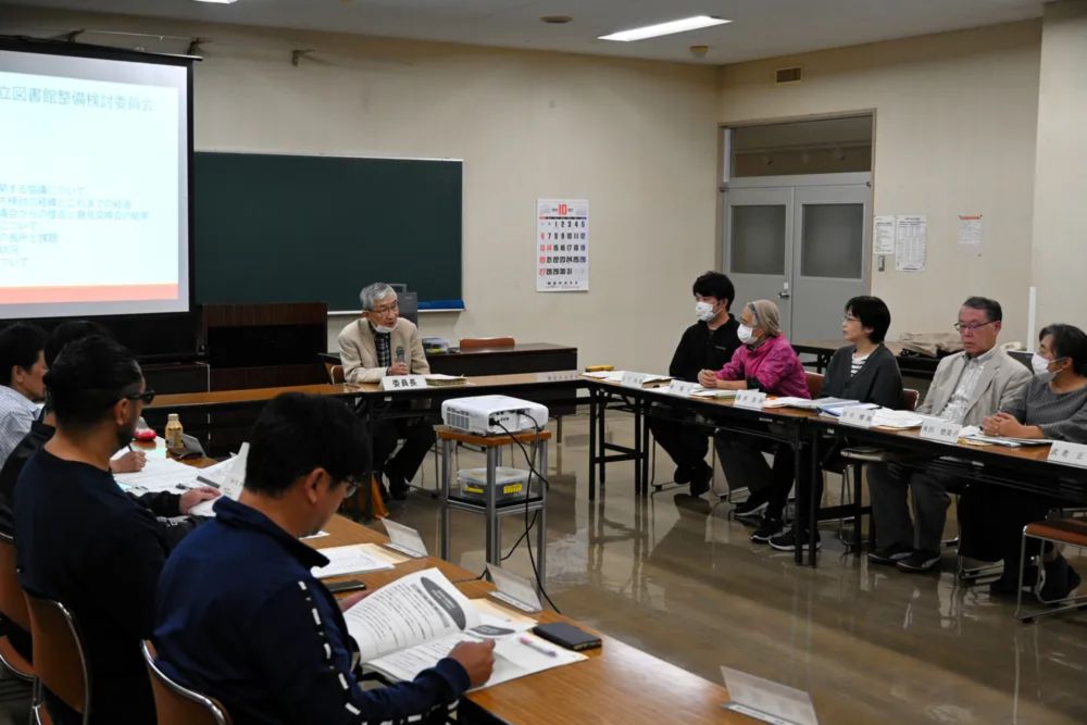 登別の図書館移転、慎重論相次ぐ　検討委が初会合：北海道新聞デジタル