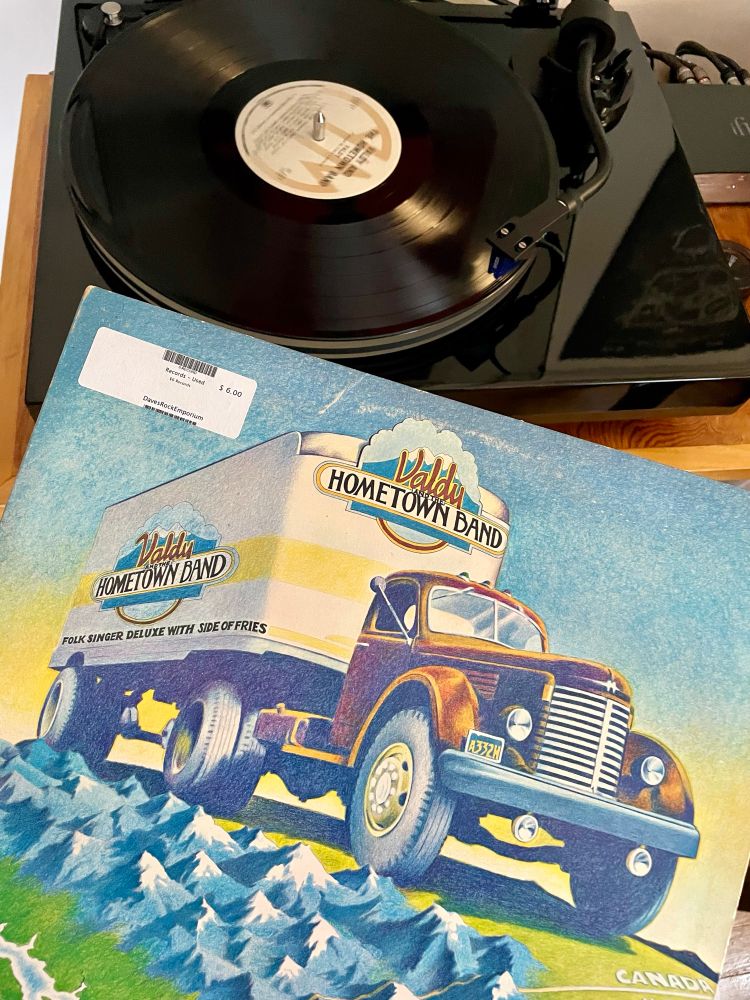 Valdy - Valdy And The Hometown Band (1976)