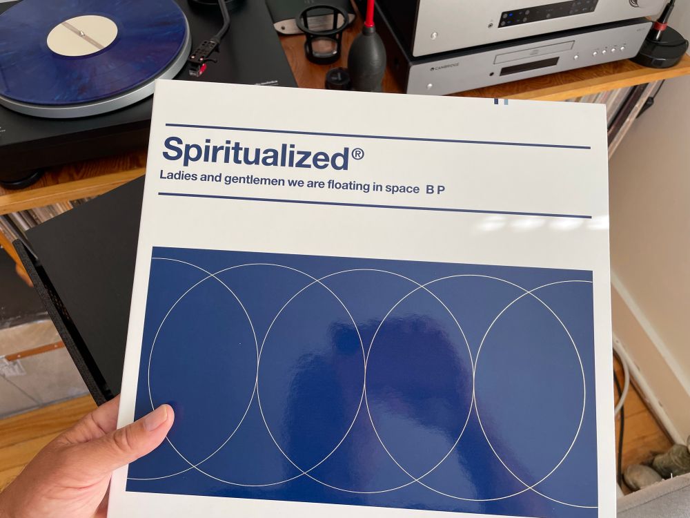 Spiritualized - Ladies And Gentlemen We Are Floating In Space (1997)
