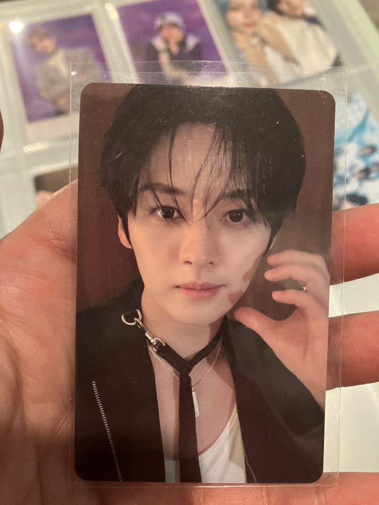 Lee Know ATE KMStation POB photocard