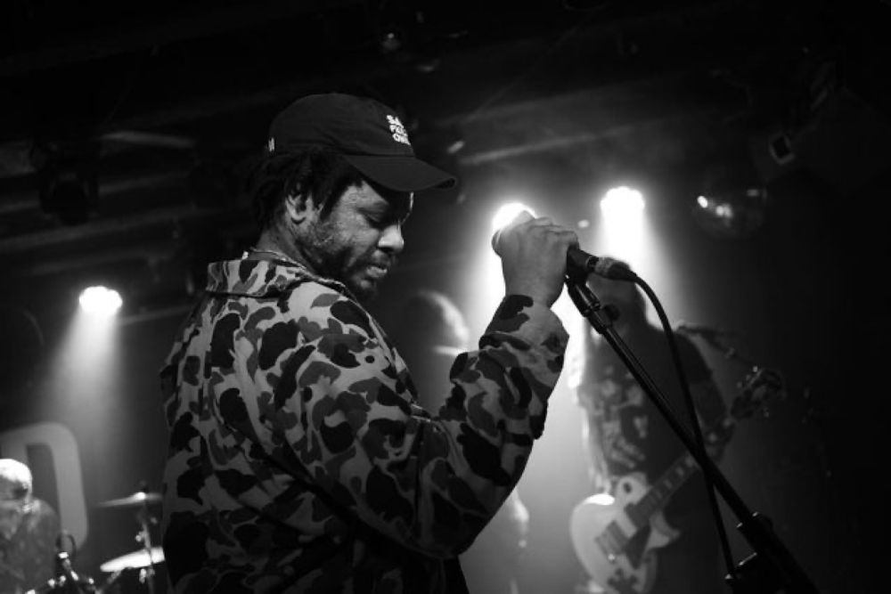 Christopher Chen on Instagram: "And @loudboyzdc playing their last show ever at @dc9club as part of their 20th anniversary show series, part 1! Lens c.2007, camera c.2015. #dcondigital #blackandwhite ...