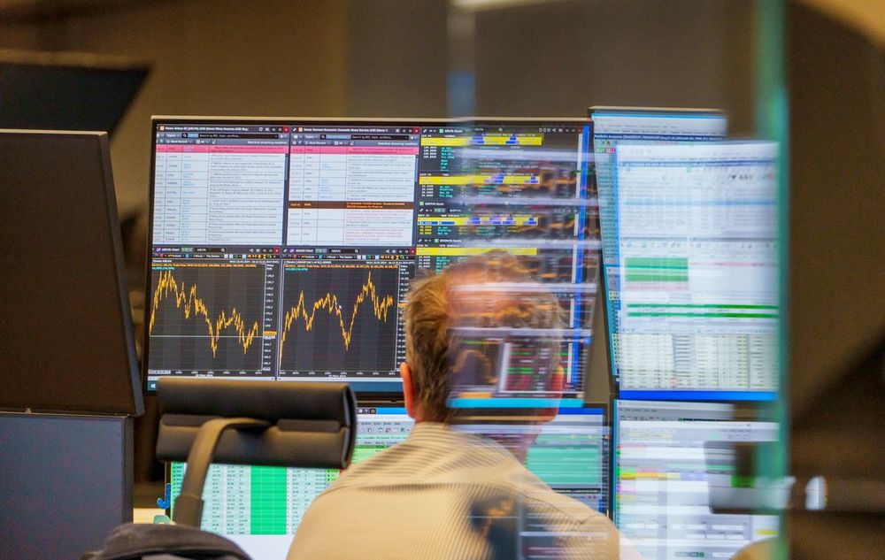 Hypoport und Schott steigen in MDax auf - Dax bleibt unverändert | Börsen-Zeitung