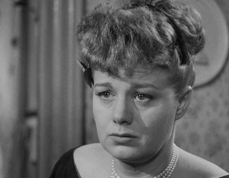 Shelley Winters in ODDS AGAINST TOMORROW.