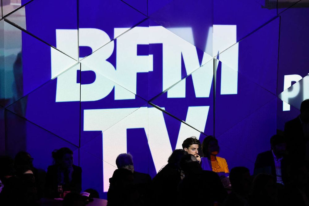 BFM2, une chaîne numérique « complémentaire » de BFM-TV pour tenter de résister aux audiences grandissantes de CNews