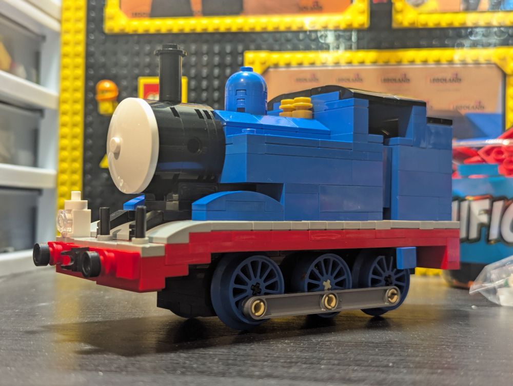 lego thomas moc from the other side 