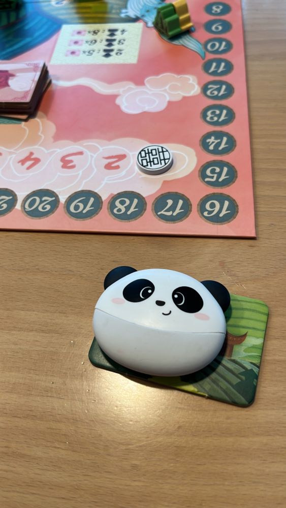 Tea Garden mit individuellen Startspieler-Marker. 