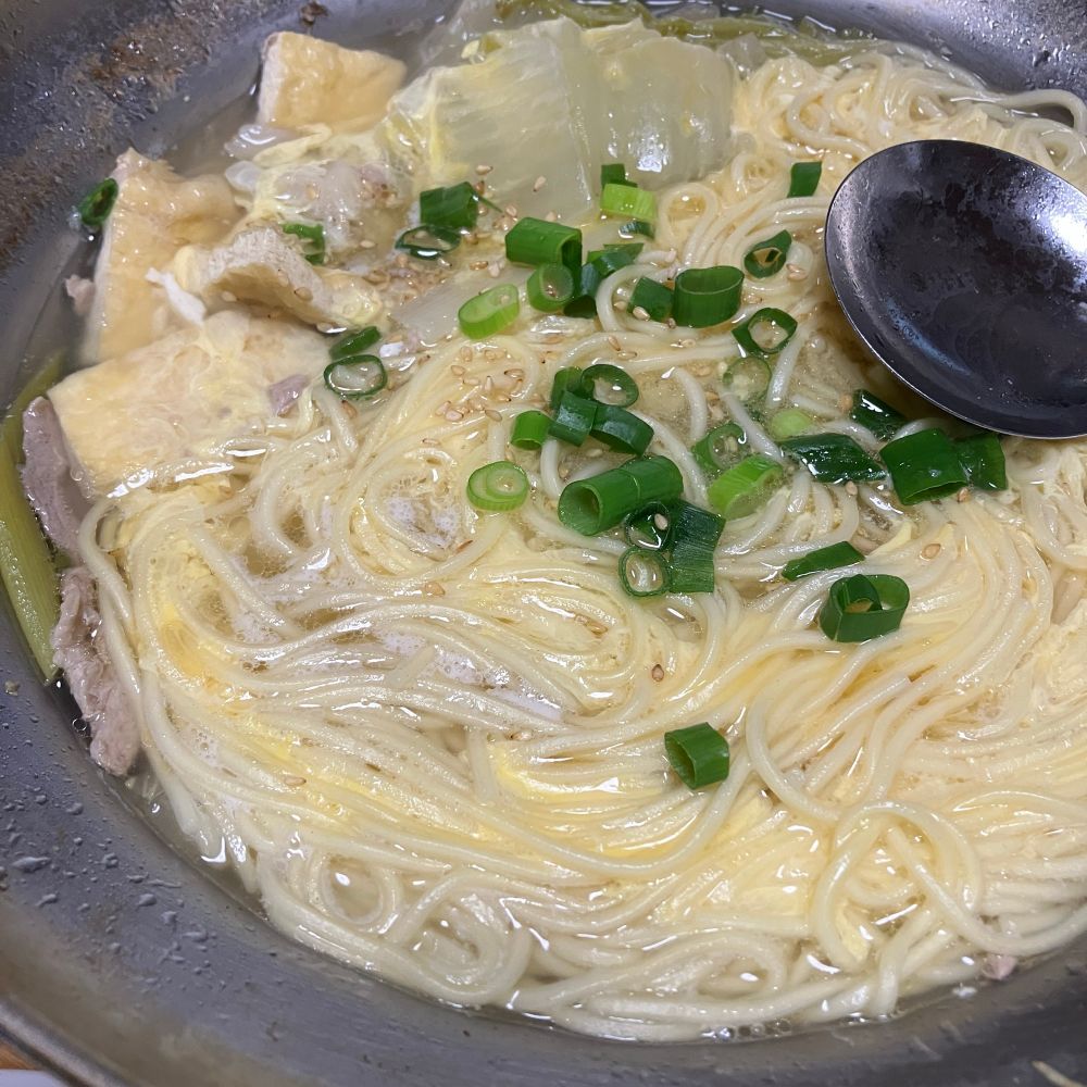 締めは中華麺