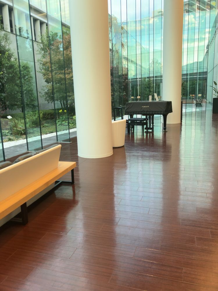 職員がひいてることがあるらしいピアノ
産婦人科の近く