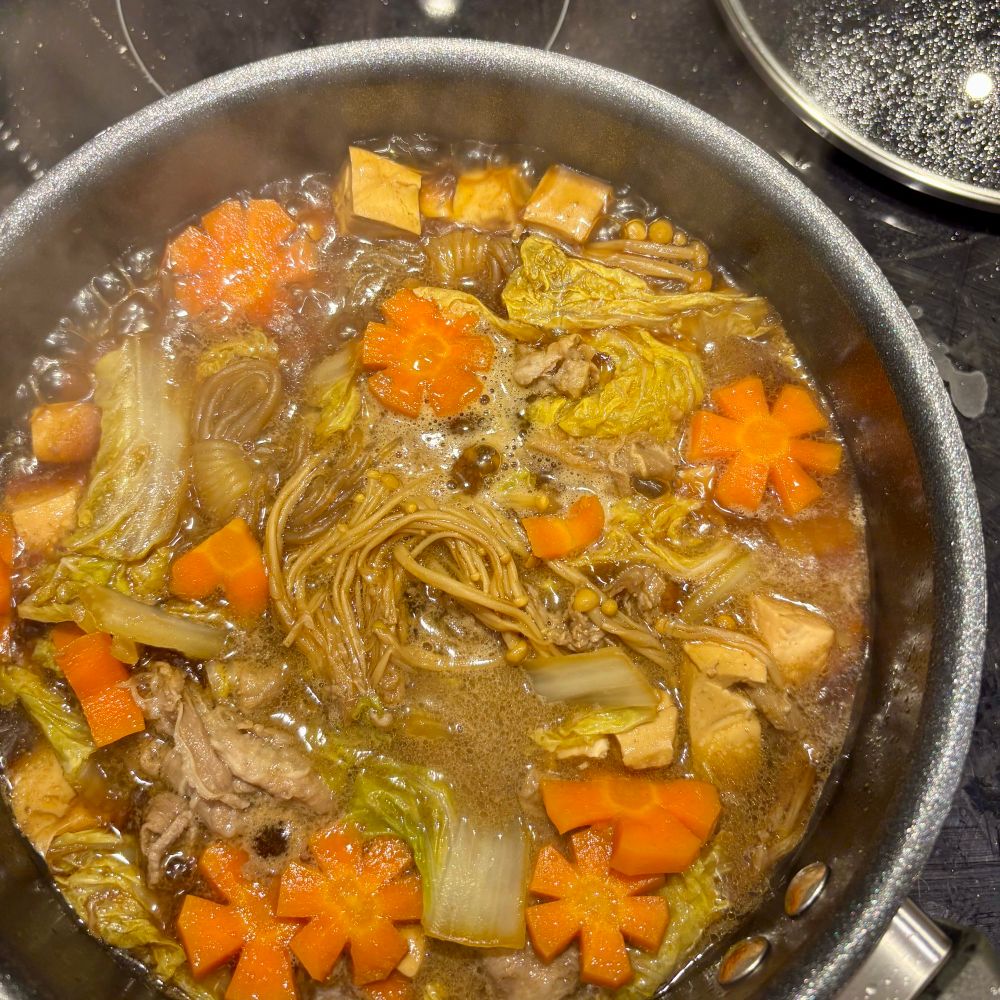 a pan of beef hotpot 