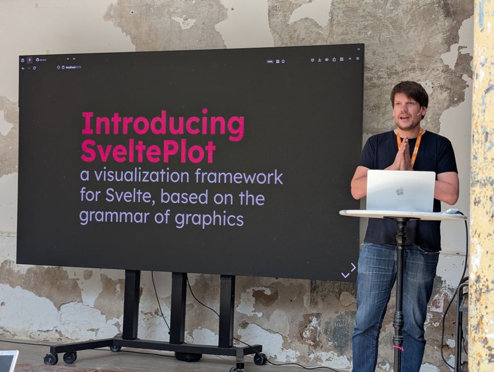 Gregor on stage at Svelte Summit