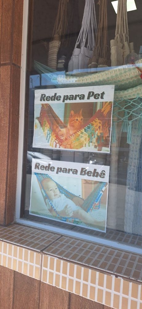 Dois anúncios que informam Rede Pará Pet e Rede Para Bebê
