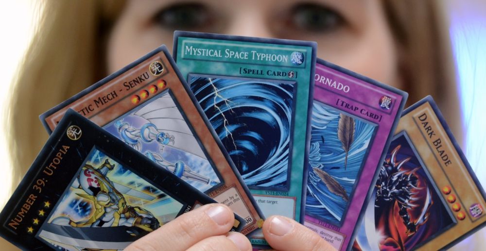 The specialists who authenticate trading cards for eBay are rallying for a union contract