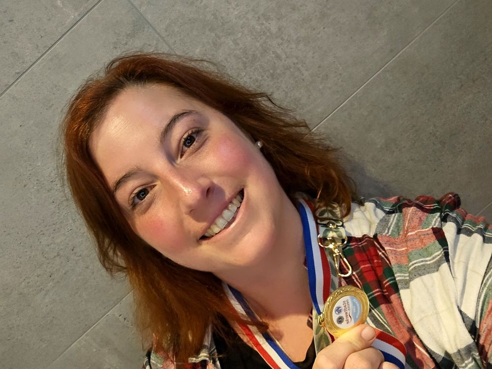 Selfie von mir mit Goldmedaille