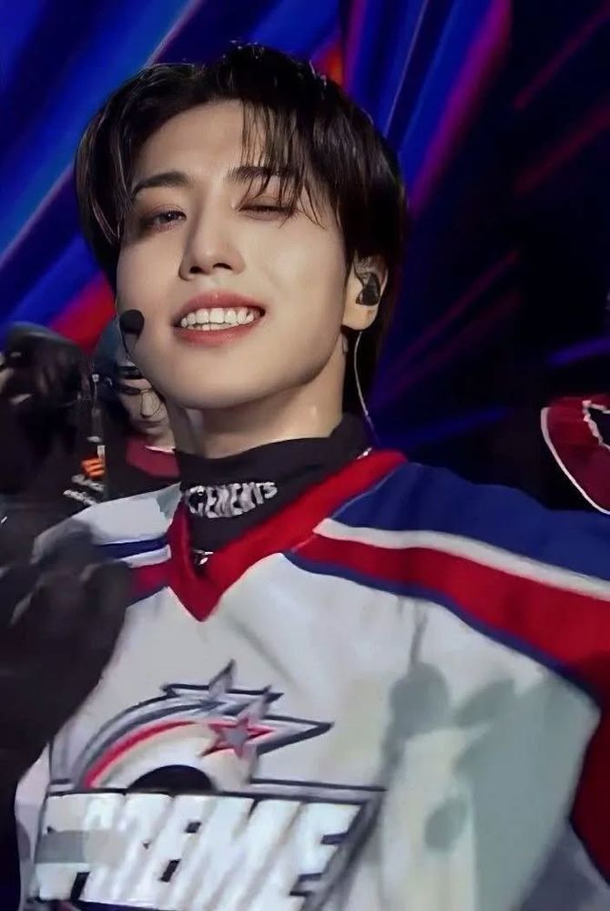 Daily Han Jisung (@dailyhanjisung.bsky.social) — Bluesky