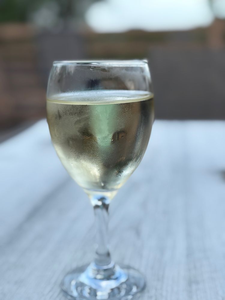 FULL glass of Pinot Grigio 