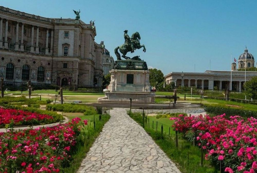 So würde Wien aussehen, wenn es mehr Bäume anstatt Parkplätze gäbe