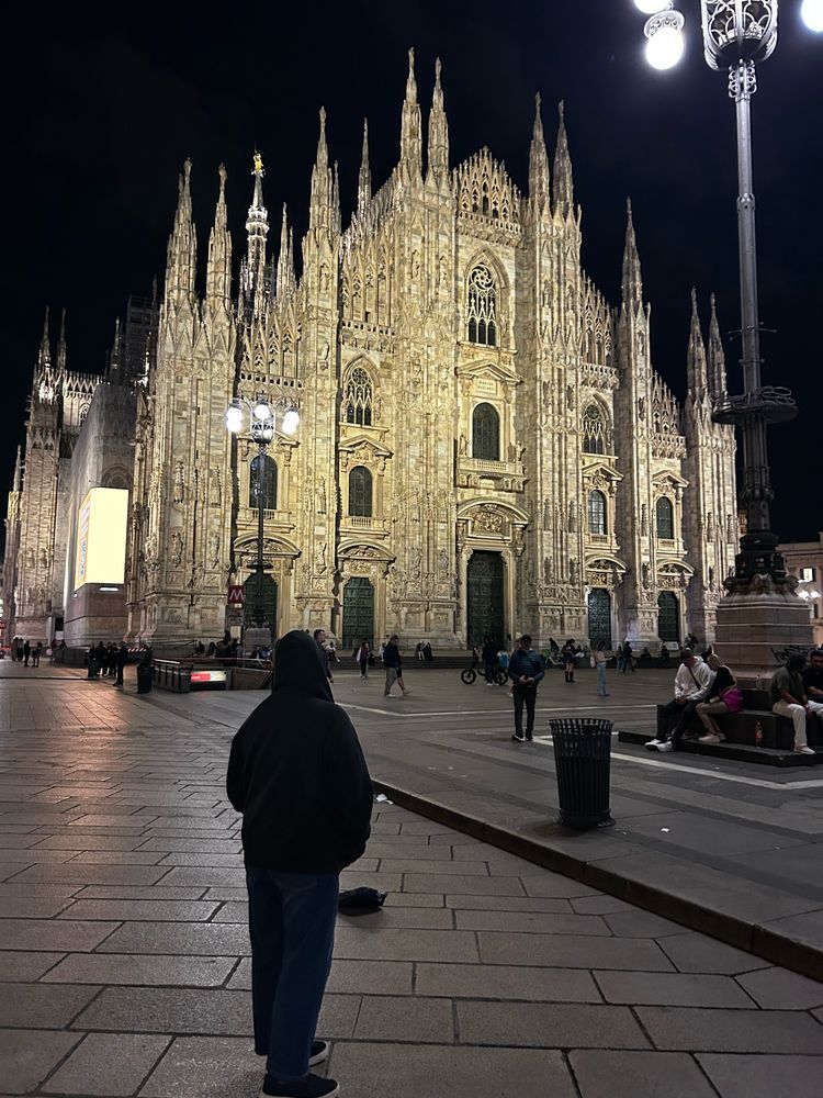 Duomo Milano at night