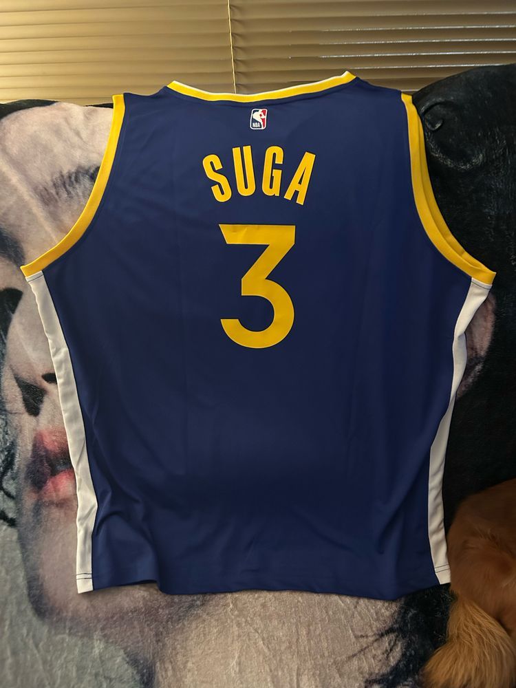 Golden State Warriors blue jersey w/yellow trim  customized with number 3 Suga